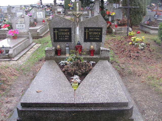 Edward Stefanek 1918 Zgorzelec - Grobonet - Wyszukiwarka osób pochowanych