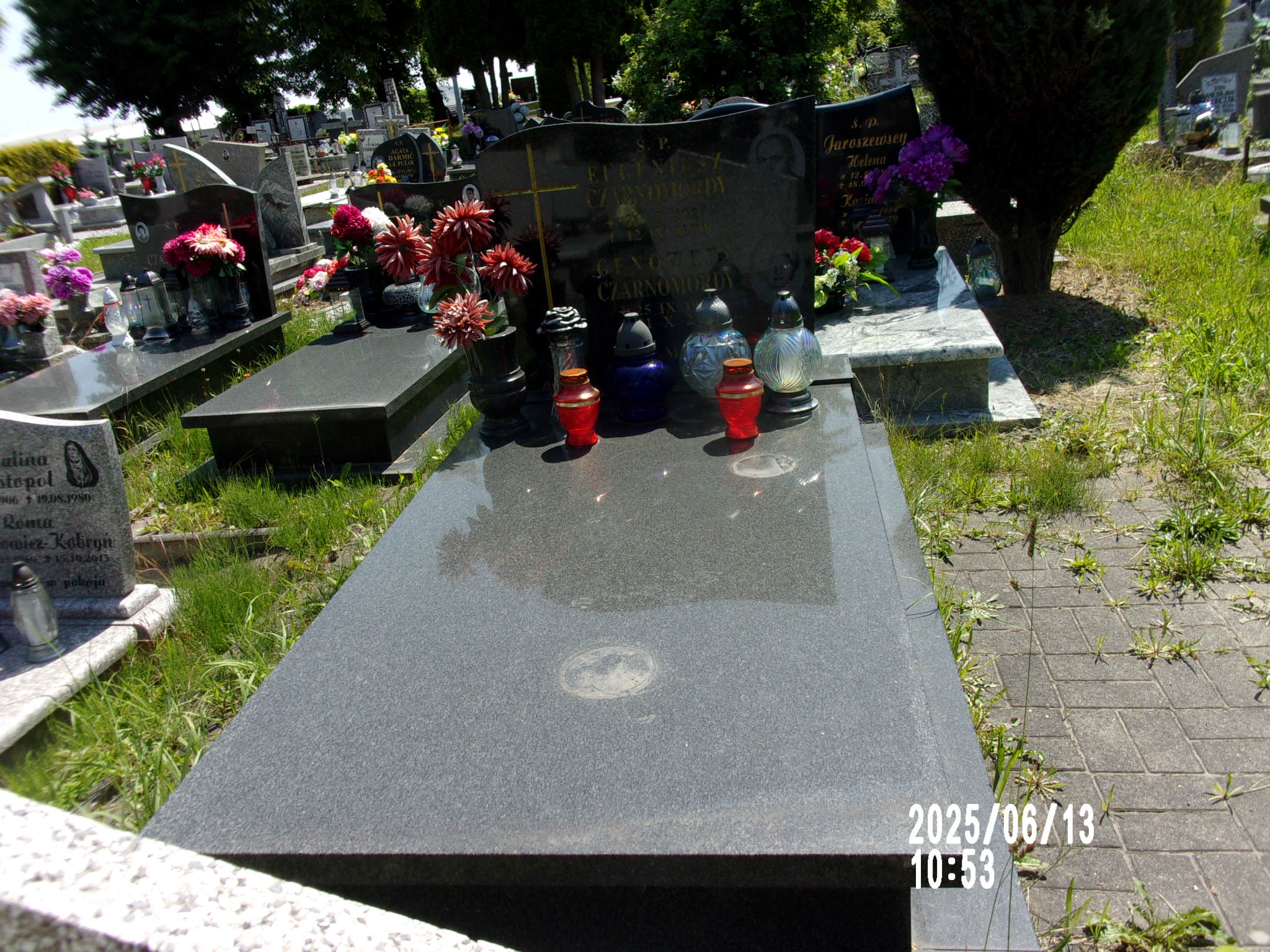 Grób Eugeniusz Czarnomordy