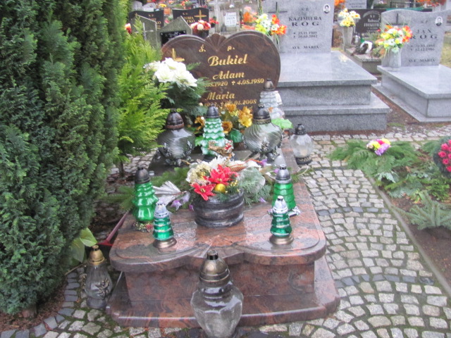 Grób Maria Bukiel
