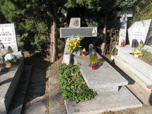 Grób Bogusław Lech