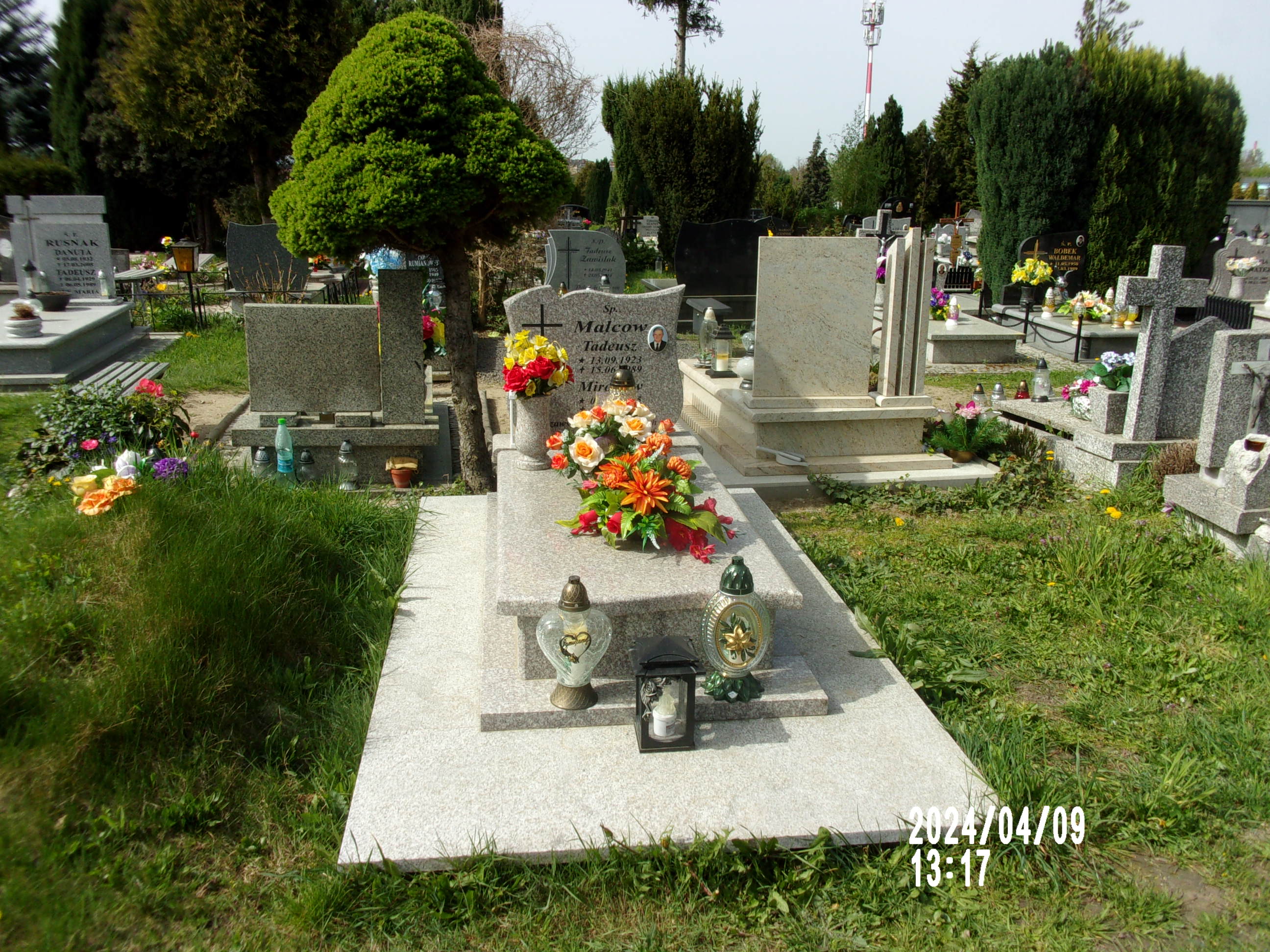 Grób Mirosław Malcow