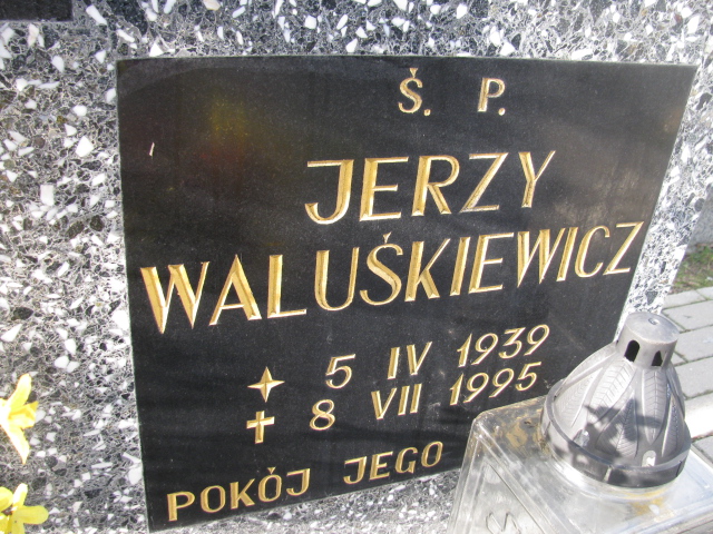 Jerzy Waluśkiewicz 1939 Zgorzelec - Grobonet - Wyszukiwarka osób pochowanych