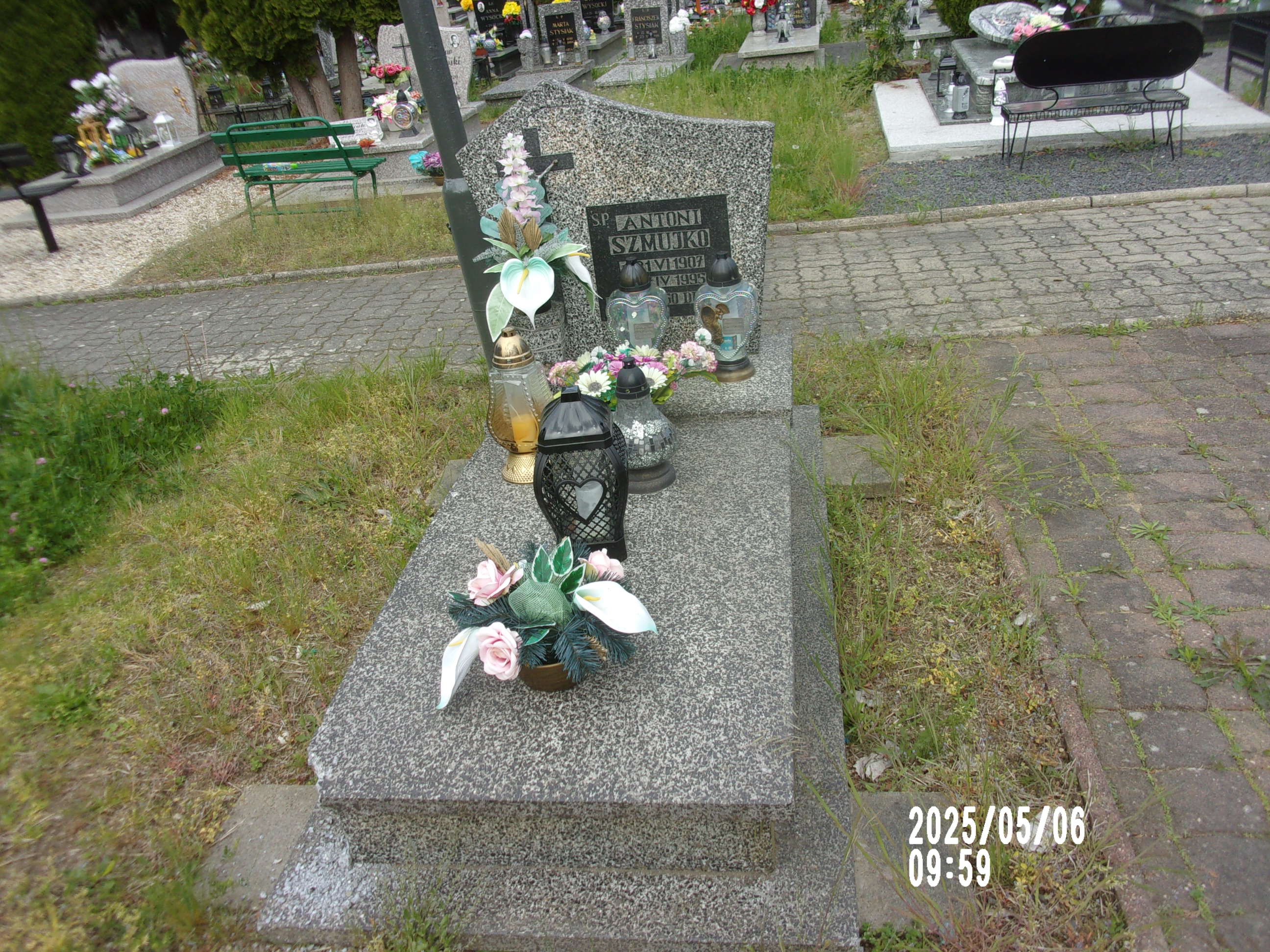 Grób Antoni Szmujko