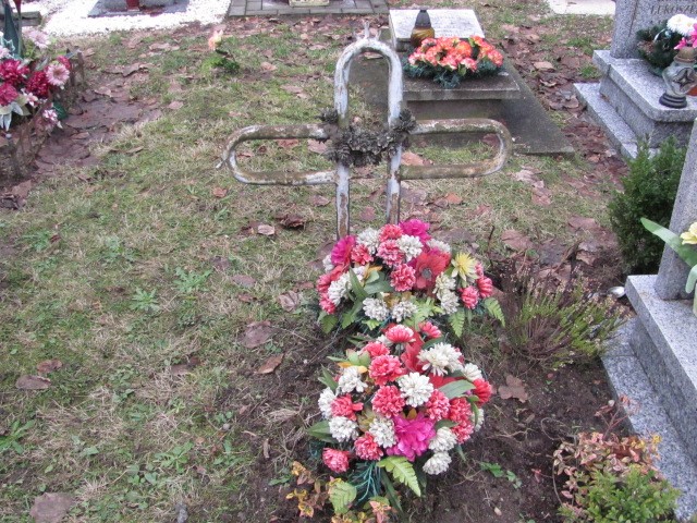  NN Zgorzelec - Grobonet - Wyszukiwarka osób pochowanych