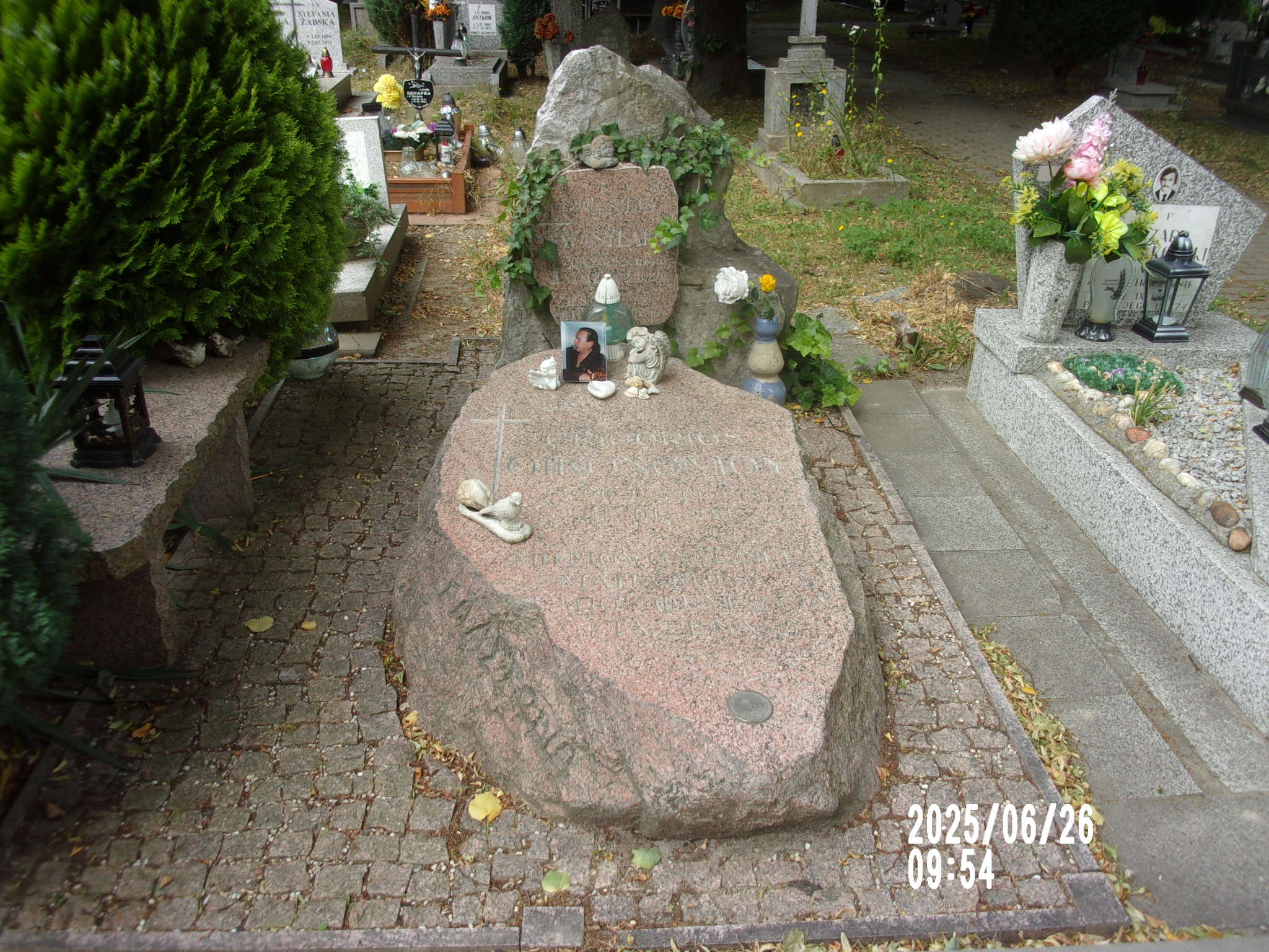 Grób Grigorios Oikonomoy
